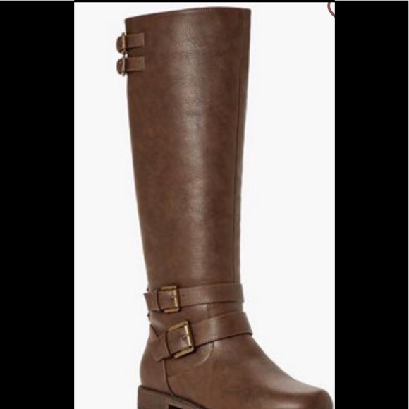 Brown Riding Boots - Picture 1 of 3